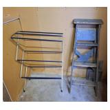 Wooden step ladder 43" H and clothes drying rack