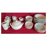 Victoriana Pink Rose Scalloped Rim 44pc