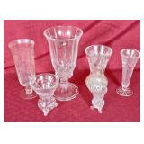 Lovely pinwheel / cornflower glassware. 2 pieces