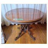 Lovely vintage occasional table