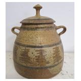 Lovely signed lidded pottery pot. (Lid has cracks)