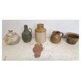 1 crock and 5 pieces of pottery! Great for decor!