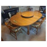 Old Hickory Martinsville Indiana, Round dining