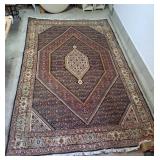 Abstract pattern area rug