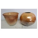Pair of decorative vases! Lovely vibrant colour