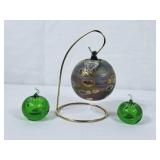 David Paterson Glass Art Apple & Pair of Roman