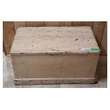 Vintage wooden chest. 23 1/2" l x 14" w x 12" h