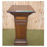 Lovely wooden pedestal plant stand