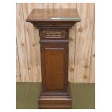 Lovely wooden pedestal plant stand