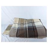 Brown plaid comforter and 1 pillow case 60" w x