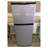 Magic Chef Apartment sized fridge