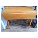 Lovely drop leaf table