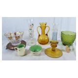 Colourful home decorator lot! Assorted vases,