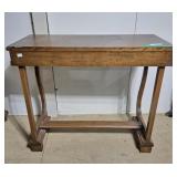 Elegant hallway table with 1 drawer