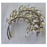 Sherman Vintage 3" Leaf shape Brooch