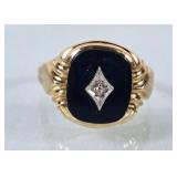 10KP Gold Ring w/Onyx Stone & Diamond - Sz 12