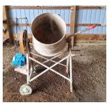 Cement Mixer. Electric Motor. Works. 18' opening