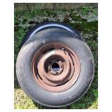 Pair of 678-15 tires on rims
