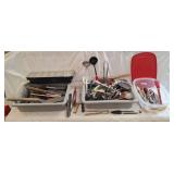 Assorted kitchen utensils!