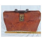 Vintage orange leather bag