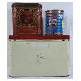 Lot of two tins and a picnic basket