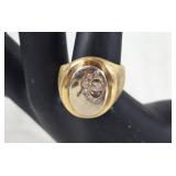 Lovely 14K Two Tone ring with diamonds. Size 9