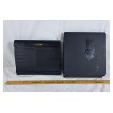 Lot with a ps3 and a ps4. Ps3 pannel isn