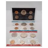 1971 U.S.A  Proof Set and 1972 U.S.A. Mint Set