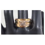 10K gold ring with diamond. Size 10