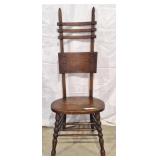 American 'Shaker' oak hall chair, spool turned