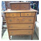 Stunning wooden chest of drawers with a small