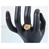 Classic 10K ring. Size 8.25
