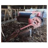 Massey Ferguson 124 Baler
