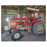 Massey Ferguson 1085. 3570 +/- HRS