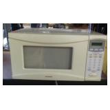 White Sylvania Microwave Tested