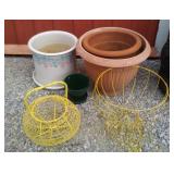 Garden Planters And Baskets