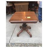 Antique walnut victorian parlor table