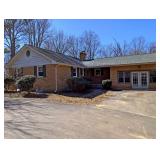 3 Bedroom House On 1.6 Acres