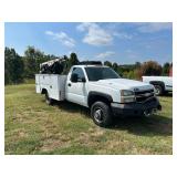 Service Truck Crane Duramax