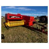 New Holland 570 Square Baler