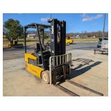 Yale Fork Lift