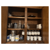 Contents of Cabinet: Mugs, Glasses & More
