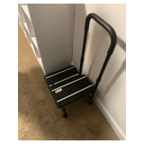 Step Stool with Handle