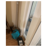 Mesh Style Screen, Tote & More