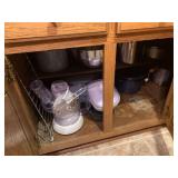 Contents of Cabinet: Stockpots & More