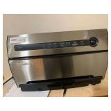 FoodSaver Vacuum Sealer