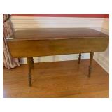 Vintage Farmhouse Style Drop-Leaf Dining Table