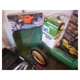 JD TRACTOR with TRALER