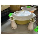Pyrex Verde Oval Casserole Dish with Lid and