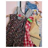 Womenï¿½s Vintage-Style Aprons with Storage Baskets